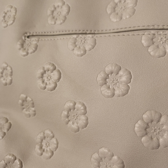 Betsey Johnson Floral Embossed Handbag - Picture 4 of 15